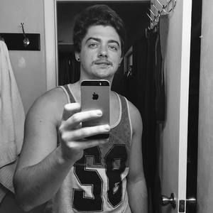 Meet your Posher, Shea